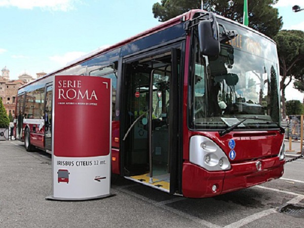 Photo of რომში, ავტობუსში იმიგრანტმა ადგილობრივი მკვიდრი დაჭრა