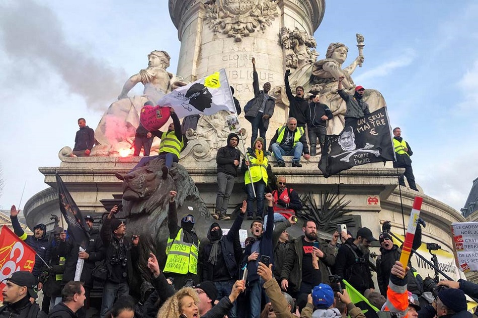 Photo of საფრანგეთის პოლიციამ აქციის მონაწილეების წინააღმდეგ ცრემლსადენი გაზი გამოიყენა