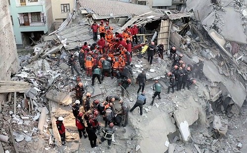 Photo of თურქეთში მიწისძვრის შედეგად გარდაცვლილთა რიცხვი 35-მდე გაიზარდა