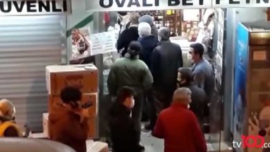 Photo of თურქეთის 31 ქალაქის მოსახლეობას 48 საათის განმავლობაში გარეთ გამოსვლა აეკრძალა – პანიკა და რიგები მაღაზიებთან (ვიდეო)