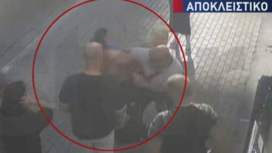 Photo of 10 თვის ბავშვი, რომელსაც ათენის ცენტრში საკუთარი ნარკომანი მამა ახრჩობდა, გამვლელებმა გადაარჩინეს (ვიდეო)