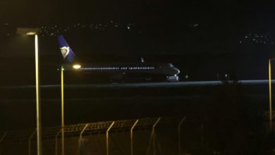 Photo of ათენის საერთაშორისო აეროპორტში დაშვებულ RYANAIR-ის სამგზავრო თვითმფრინავში ბომბს ეძებდნენ