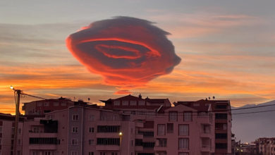 Photo of თურქეთის ცაზე უცნაური ღრუბელი გამოჩნდა, რომელიც უცხოპლანეტელთა ხომალდს ჰგავს (ვიდეო)