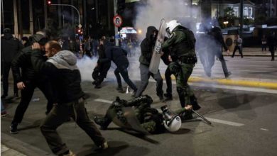 Photo of საბერძნეთი: პოლიციასთან შეტაკება და ცრემლსადენი გაზი პარლამენტის წინ – საპროტესტო აქციები ტემპის ტრაგედიის გამო (ვიდეო)