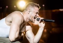 Photo of „ტაში, ბიჭო, გიორგუნა, არ გაუშვა ეგ ბოშუნა! – IMAGINE DRAGONS-ის სოლისტი ქართულად „აამღერეს“ (ვიდეო)